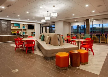 Home2 Suites by Hilton Lewisburg hotel thumbnail 3