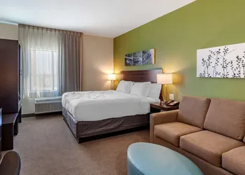 Sleep Inn & Suites Waller hotel thumbnail 4