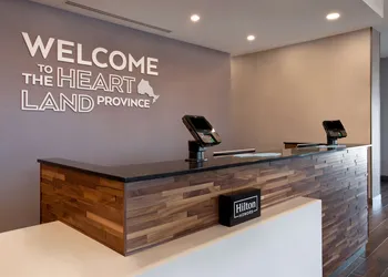 Hampton Inn & Suites Ottawa West hotel thumbnail 4