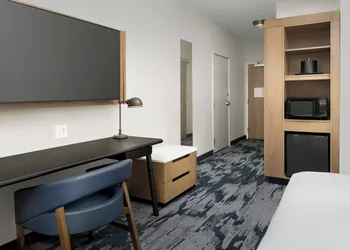 Fairfield Inn & Suites by Marriott Santa Rosa Rohnert Park hotel thumbnail 7