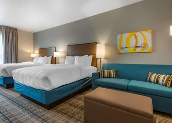 MainStay Suites Carlsbad South hotel thumbnail 7