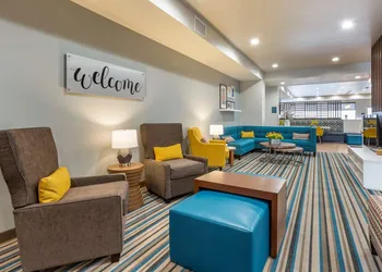 MainStay Suites Carlsbad South hotel thumbnail 2