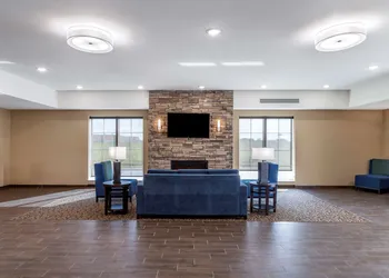 Comfort Inn & Suites Waller hotel thumbnail 2