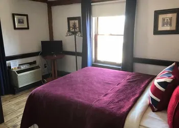 The Olde Angel Inn hotel thumbnail 5