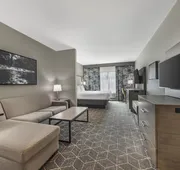 Best Western Plus Lawrenceburg hotel detail image 5
