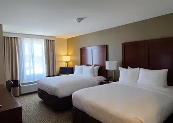 Comfort Inn & Suites Harrisonburg hotel thumbnail 7