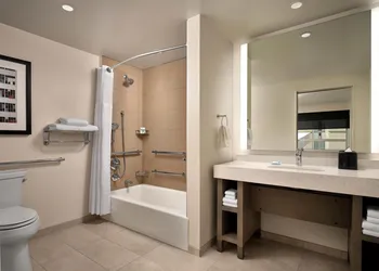Hyatt House LA - University Medical Center hotel thumbnail 7