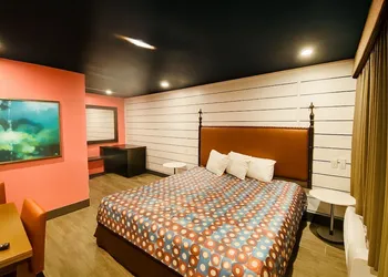 Casa Valentine Inn - Los Angeles hotel thumbnail 3
