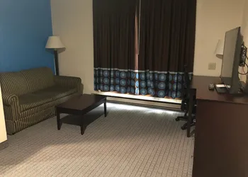 AmeriVu Inn & Suites hotel thumbnail 5