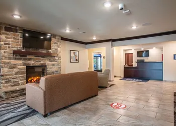 Cobblestone Inn & Suites - Pine Bluffs hotel thumbnail 4