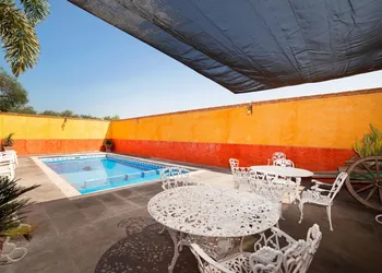 OYO Hotel Villas De San Miguel Media Luna hotel thumbnail 6