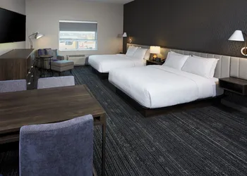 TownePlace Suites by Marriott Hamilton hotel thumbnail 8