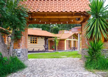 Cabañas del Bosque hotel thumbnail 2