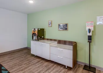 WoodSpring Suites Novi Farmington hotel thumbnail 4