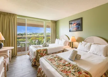 Castle at Maui Banyan hotel thumbnail 6