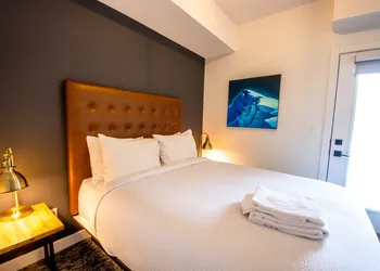 Basecamp Resorts Revelstoke hotel thumbnail 8