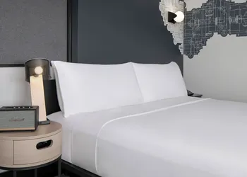 Aloft Houston Shenandoah hotel thumbnail 6
