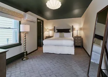 The Whitlock hotel thumbnail 7
