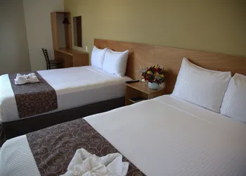 AM Hotel & Plaza hotel thumbnail 8