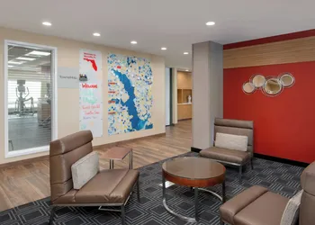 TownePlace Suites by Marriott Niceville Eglin AFB Area hotel thumbnail 3