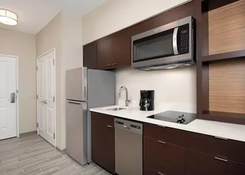 TownePlace Suites by Marriott Niceville Eglin AFB Area hotel thumbnail 8