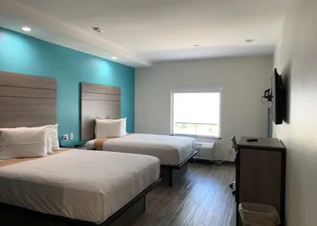 Red Lion Inn & Suites Katy hotel thumbnail 6