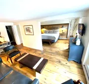Farm Road Estate hotel detail image 3