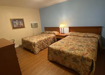 Gateway Inn hotel thumbnail 2