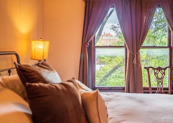 Magpie Inn hotel thumbnail 4