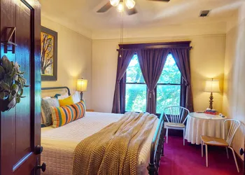 Magpie Inn hotel thumbnail 8