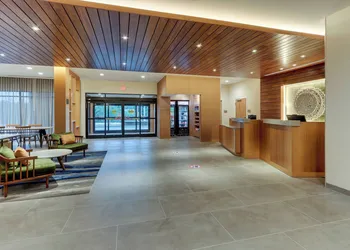 Fairfield Inn & Suites by Marriott Asheville Weaverville hotel thumbnail 4