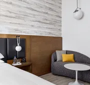 Marriott New York JFK Airport hotel detail image 5