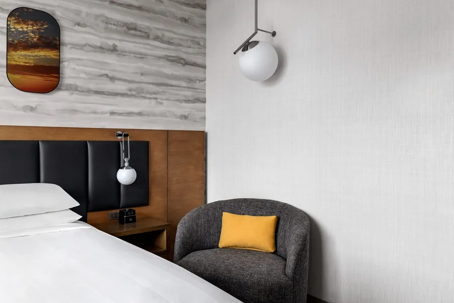 Marriott New York JFK Airport hotel detail image 6