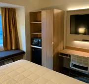 Microtel Inn & Suites by Wyndham Georgetown Lake hotel detail image 5
