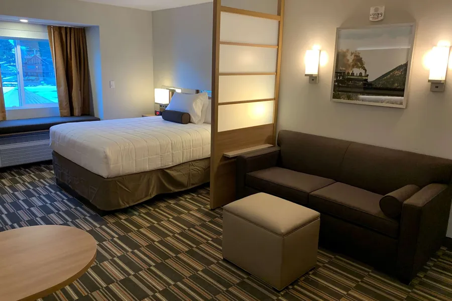 Microtel Inn & Suites by Wyndham Georgetown Lake hotel detail image 6