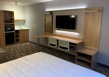 Microtel Inn & Suites by Wyndham Georgetown Lake hotel thumbnail 7