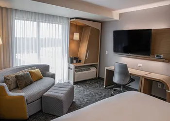 Courtyard by Marriott Greenville Mauldin hotel thumbnail 5