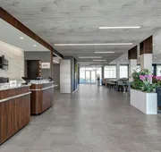 Courtyard by Marriott Hamilton hotel detail image 4