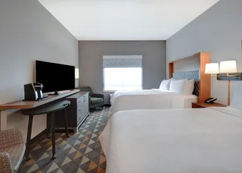 Holiday Inn Erie by IHG hotel thumbnail 5