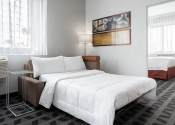 TownePlace Suites by Marriott Venice hotel thumbnail 4