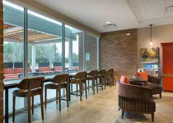 Home2 Suites by Hilton Charlotte Belmont hotel thumbnail 3