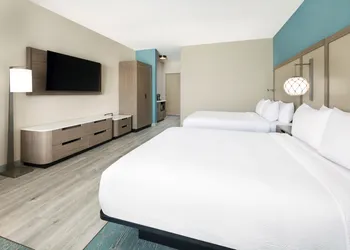 Fairfield Inn & Suites by Marriott Marathon Florida Keys hotel thumbnail 4