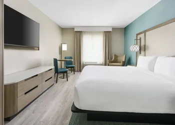 Fairfield Inn & Suites by Marriott Marathon Florida Keys hotel thumbnail 6