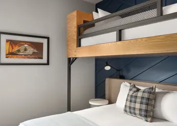 The Eddy Taproom & Hotel hotel thumbnail 7