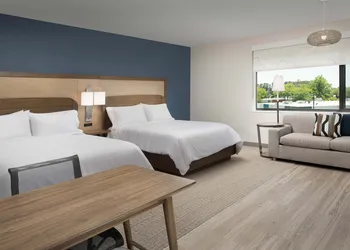 Element Seattle Sea-Tac Airport hotel thumbnail 5