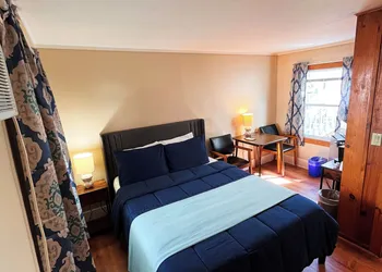 Blue Jay Motel hotel thumbnail 3