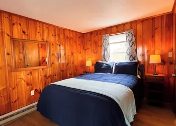 Blue Jay Motel hotel thumbnail 6