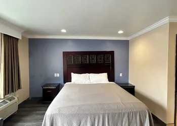 Hyland Motel hotel thumbnail 7
