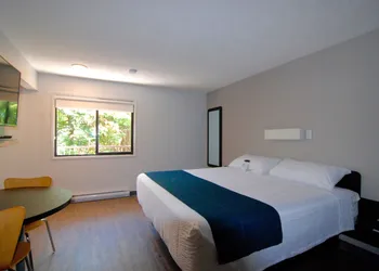 Motel 6 Saanichton, BC - Victoria Airport hotel thumbnail 4