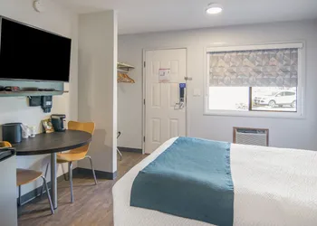 Motel 6 Saanichton, BC - Victoria Airport hotel thumbnail 7